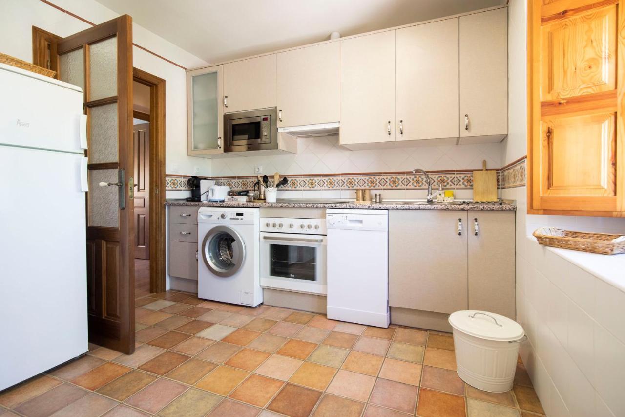 Apartamentos Ribera Del Duero Las Escuelas Vadocondes Luaran gambar