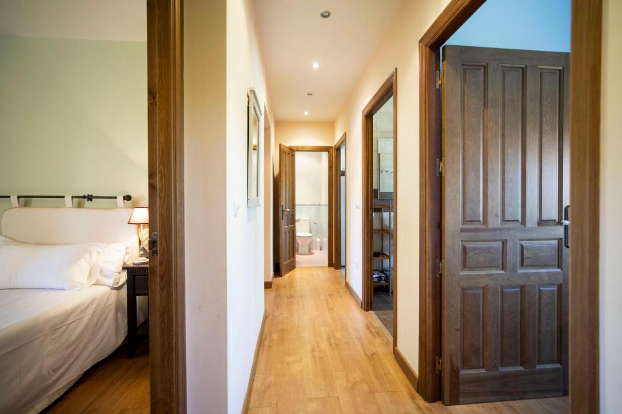 Apartamentos Ribera Del Duero Las Escuelas Vadocondes Luaran gambar